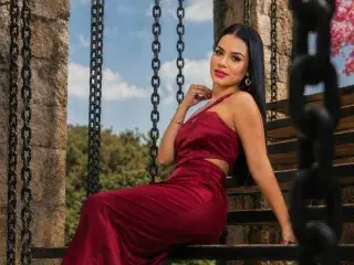 Streamate Adult Webcams of JasminSaenz