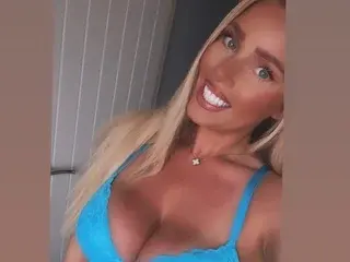 Streamate Sex Chat of CandyKay25