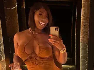 Streamate Sex Cam of TsFoxx