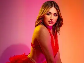 Streamate Watch Live Sex Cams of MissBellaKiss