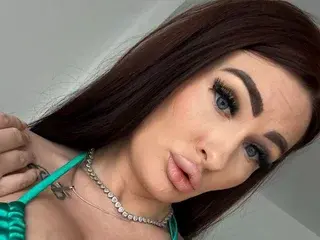 Streamate Sex Cam of MelanieBabex
