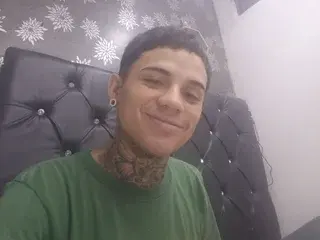 Streamate Live Sex Cam of exotic_hot_couple