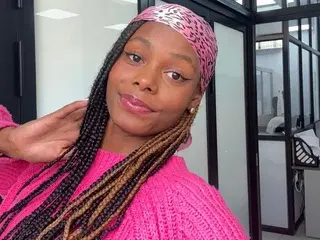 Streamate Sex Cam of NyxVelvet