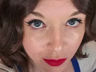 Streamate Free Live Porn of suzyque