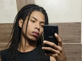 Streamate Nude Webcam of Sky_walkerss