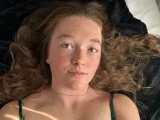 Streamate Live Porn of Kassqueen98