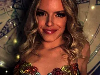 Streamate Free Porn Cam of HurricaneDaisySkye