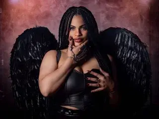 Streamate Adult Webcams of Shantall_Evans