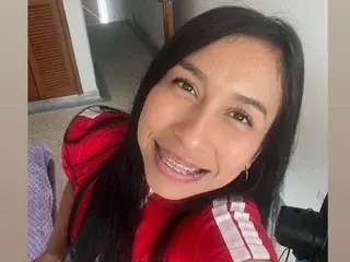 Streamate Nude Webcam of SharonHotDemon