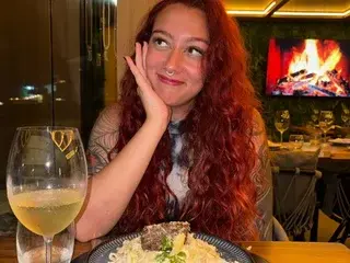 Streamate Free Porn Cam of spicyspiders21
