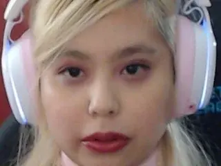 Streamate Live Sex Cam of AliceBambola