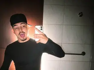 Streamate Sex Cam of BastianFox