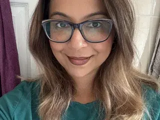 Streamate Live Porn of Zarah_Housewife