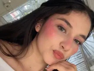 Streamate Free Porn Cam of ZoeBarnett