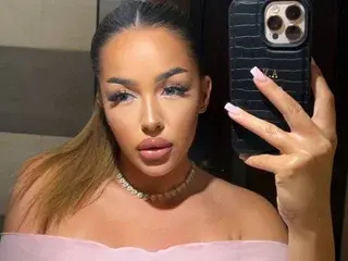Streamate Free Live Porn of LisaLorenz