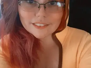 Streamate Best live sex cam show of CurvyGina
