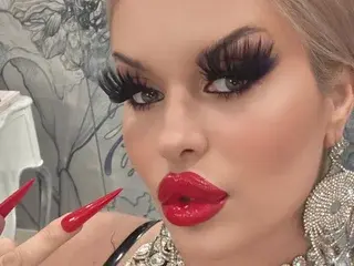 Streamate Live Porn of DiamondDollXX