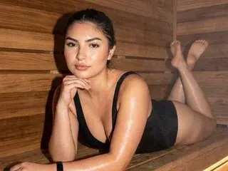 Streamate Live Sex Cam of AzzaLee