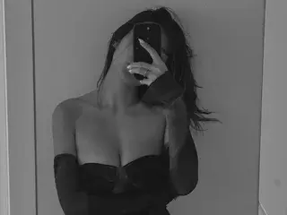 Streamate Watch Live Sex Cams of VeliaSai