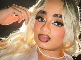 Streamate Best live sex cam show of AmberMonroebg