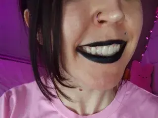 Streamate Nude Webcam of MadysonMinxxx