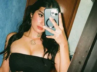 Streamate Adult Video Chat of CelineCarter