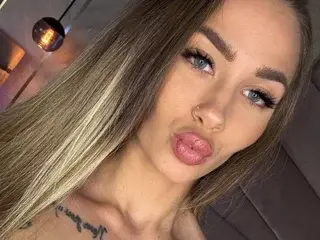 Streamate Adult Webcam of Amelia_Rosee