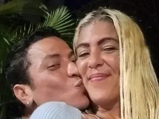 Streamate Sex Cam of parrotclub69