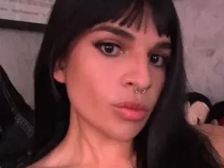Streamate Free Live Porn of GagaDollSinz