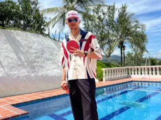 Streamate Nude Webcam of Juan7777
