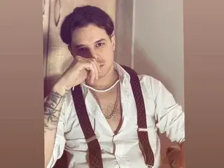 Streamate Live Porn of leonaloconer