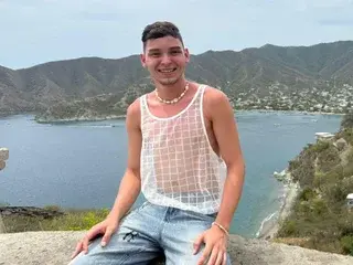 Streamate Live Sex Cam of Angel_Sunshine