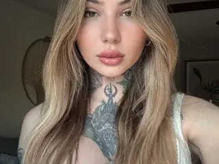 Streamate Free Live Porn of TattedCherries