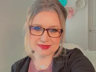 Streamate Sex Chat of YourGirlfriendKat