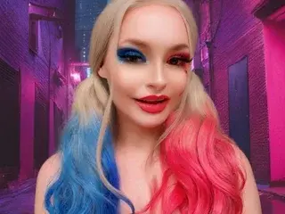 Streamate Adult Webcams of LanaBackwards
