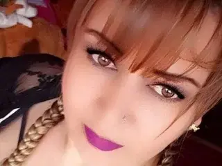 Streamate Free Porn Cam of CharloteBrowns