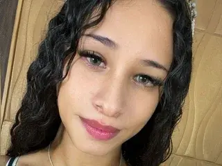 Streamate Free Porn Cam of barbiedolls_sexx