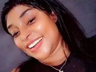 Streamate Live Sex Cam of BootyBustyMelons21