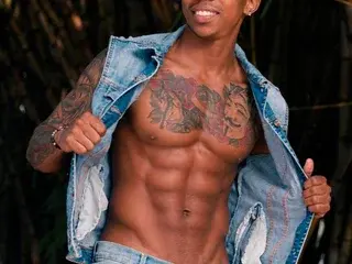 Streamate Sex Cam of BraytonGordon