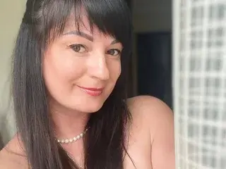 Streamate Adult Video Chat of IraCherryNow