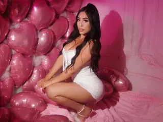 Streamate Free Live Porn of CloeeMilleer