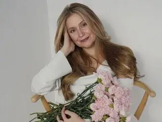Streamate Live Sex Cam of koroleva70
