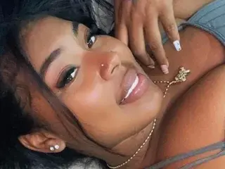 Streamate Adult Video Chat of HilaryWilsonn