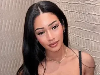 Streamate Adult Webcam of ValeriaImaniLin