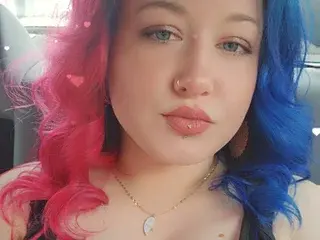 Streamate Free Porn Cam of JuicyLenaBabyy