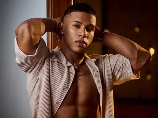 Streamate Sex Chat of NicolasStonee