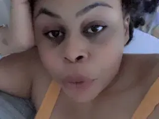 Streamate Free Porn Cam of LisaBxx