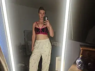 Streamate Free Porn Cam of Theejillest