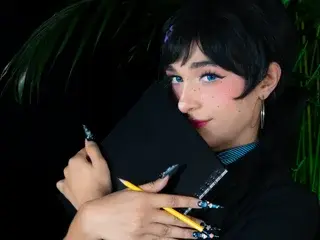 Streamate Free Live Porn of Mikavelvet777