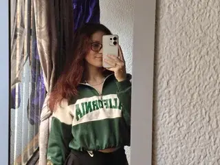 Streamate Nude Webcam of LaricsaBlue18